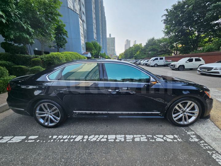 Volkswagen Passat 2018 — 4