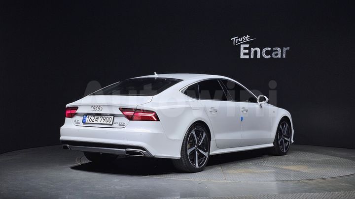 Audi A7 2016 — 2