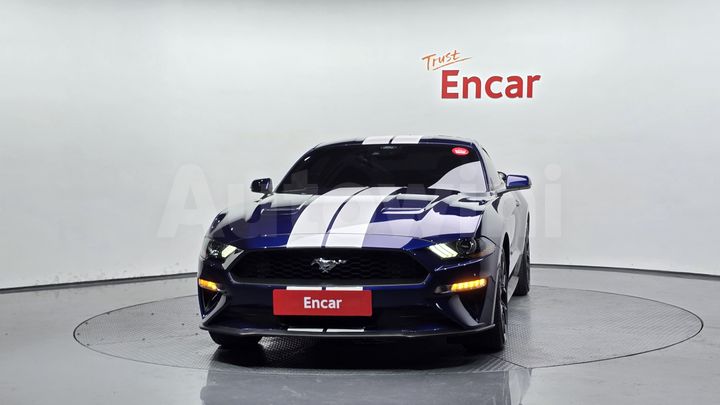 Ford Mustang 2020 — 3