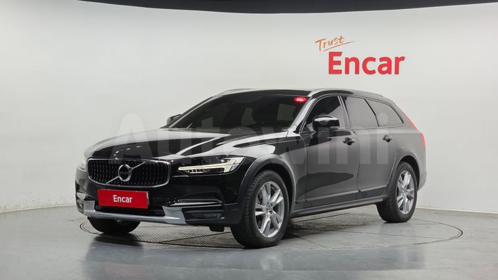 Volvo V90