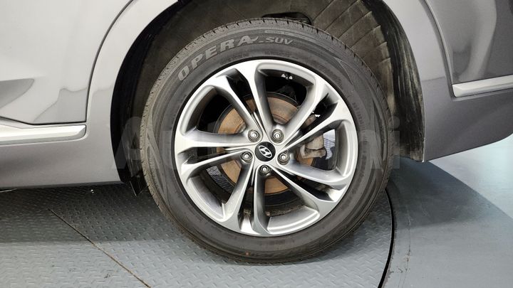 Hyundai SantaFe 2019 — 5