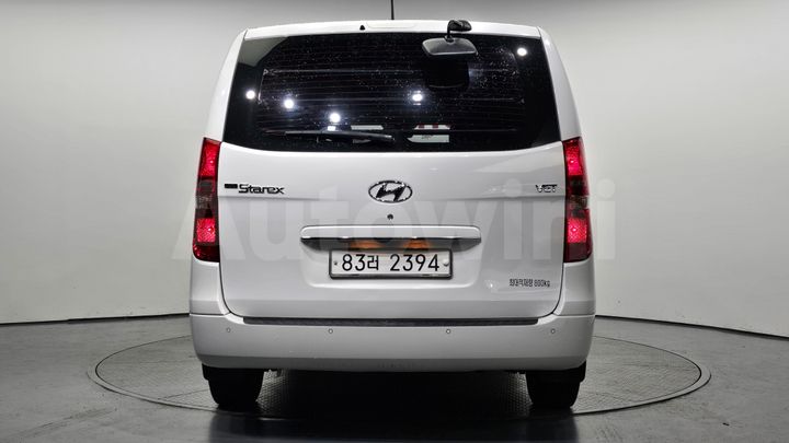 Hyundai Starex 2019 — 4