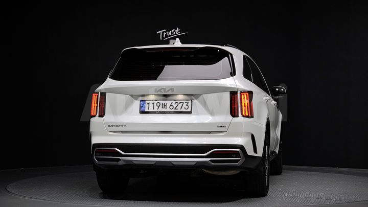 Kia Sorento 2023 — 4