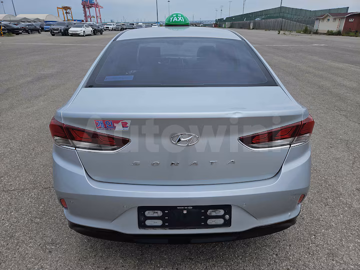 Hyundai Sonata 2018 — 4