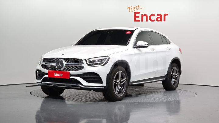 Mercedes Benz GLC Class 2022 — 2