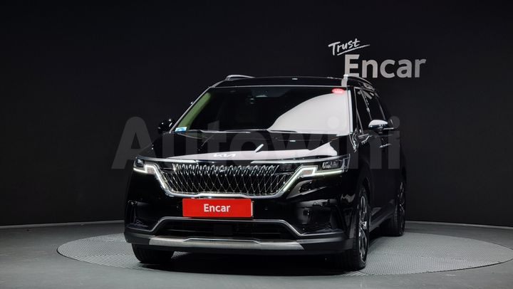 Kia Carnival 2023 — 3