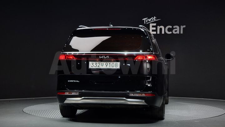 Kia Carnival 2023 — 4