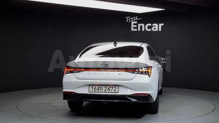 Hyundai Avante 2022 — 4