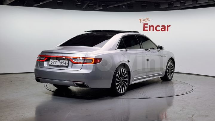 Lincoln Continental