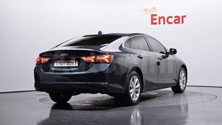 Chevrolet Malibu 2020 — 2