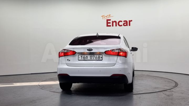 Kia K3 2015 — 4