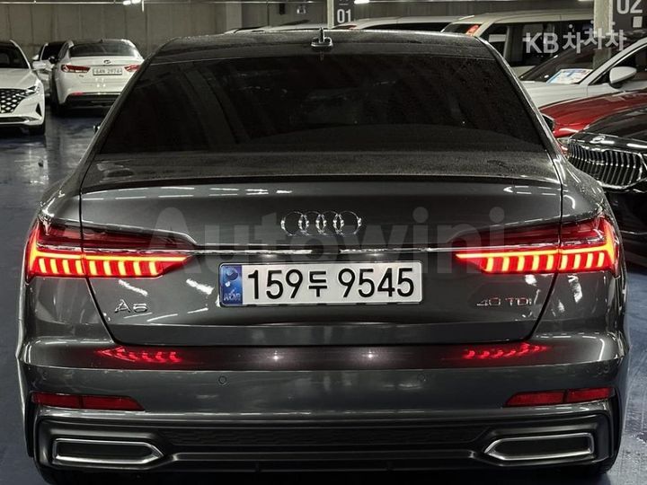 Audi A6 2021 — 5