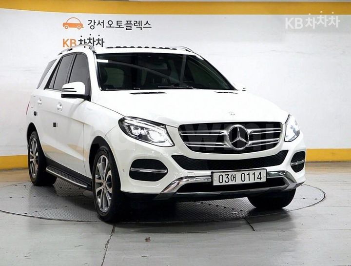 Mercedes Benz GLE Class 2016 — 2