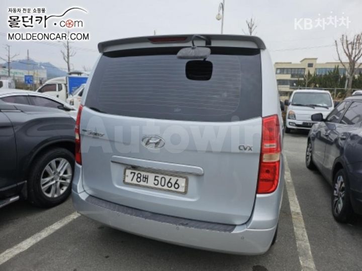Hyundai Starex 2009 — 3