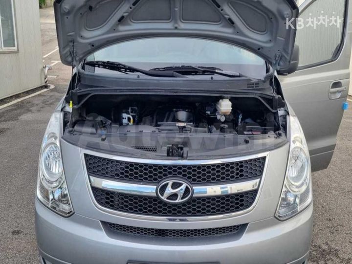 Hyundai Starex 2016 — 5