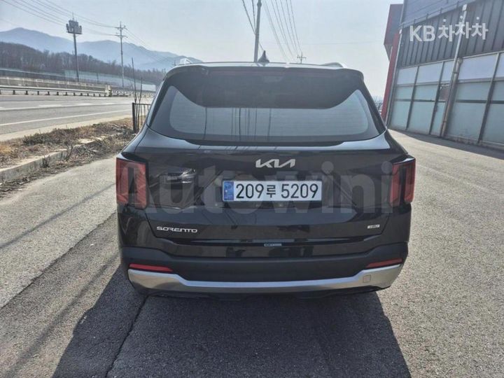Kia Sorento 2024 — 4