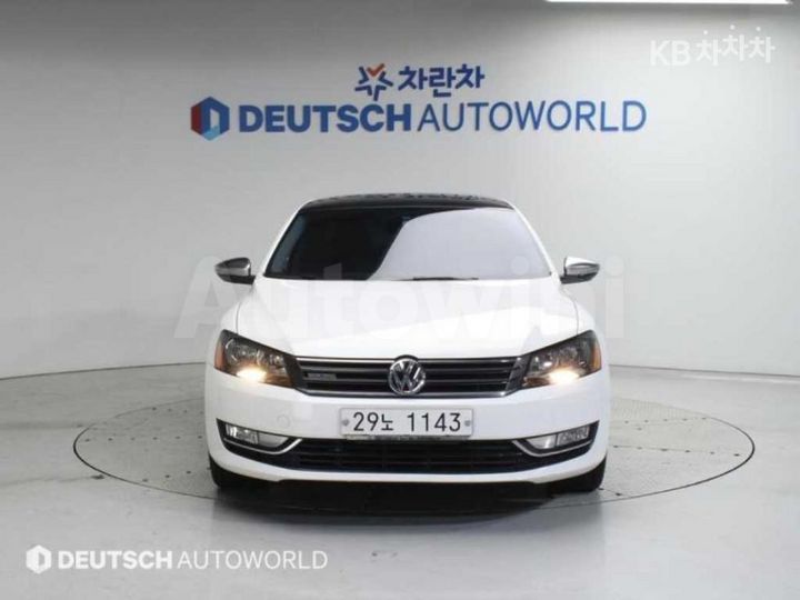 Volkswagen Passat 2015 — 3