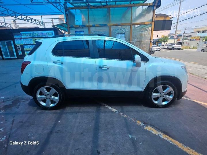 Chevrolet Trax 2015 — 3