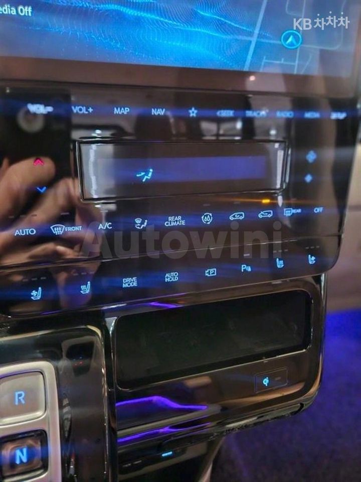 Hyundai Staria 2024 — 5