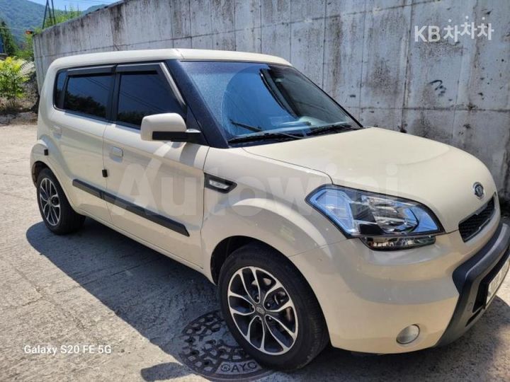 Kia Soul 2010 — 2