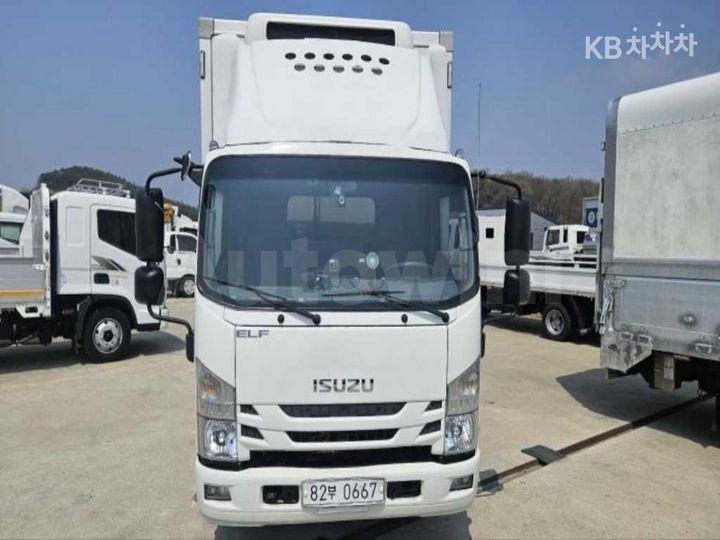 Isuzu Elf