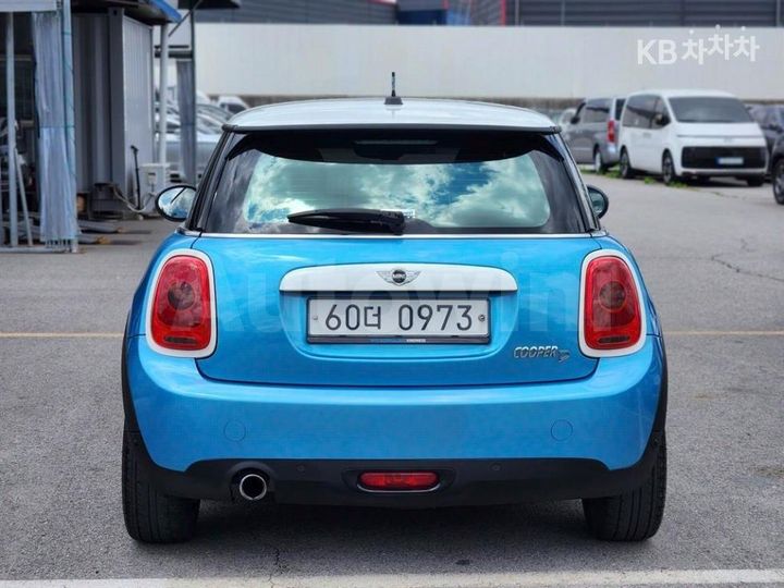 Mini Cooper 2015 — 3