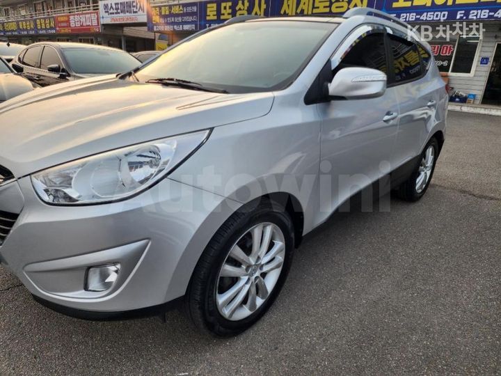Hyundai Tucson 2010 — 2
