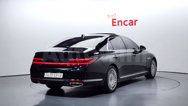 Genesis G90 2019 — 2