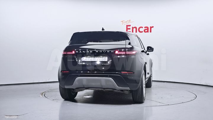 Land Rover Range Rover Evoque 2024 — 4