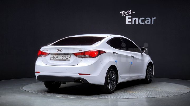 Hyundai Avante 2014 — 2