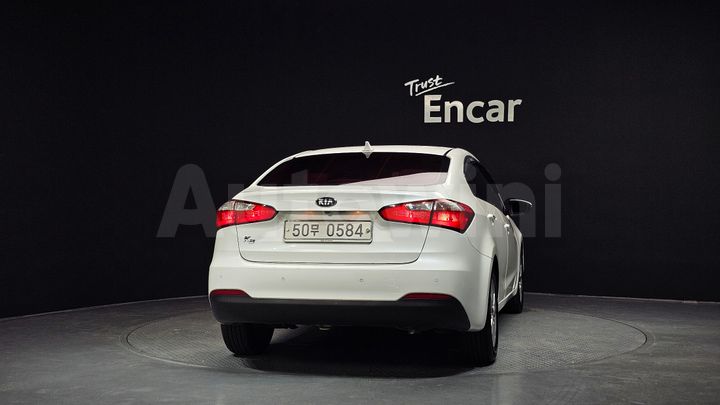 Kia K3 2015 — 4