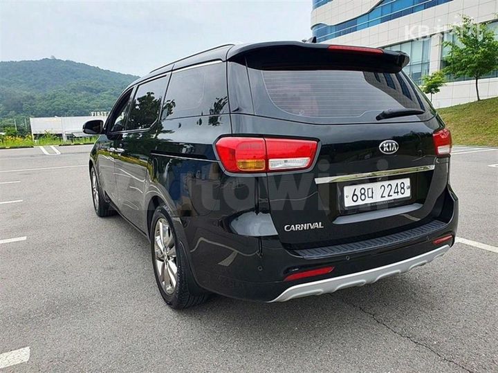 Kia Carnival 2016 — 4