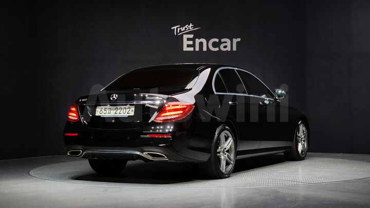 Mercedes Benz E Class 2019 — 2