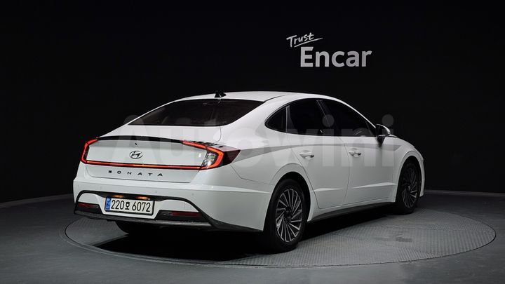 Hyundai Sonata 2023 — 2