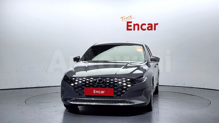 Hyundai Grandeur 2022 — 3