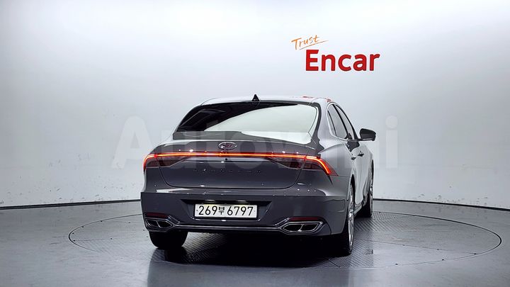 Hyundai Grandeur 2022 — 4