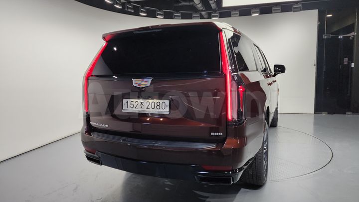 Cadillac Escalade 2022 — 4