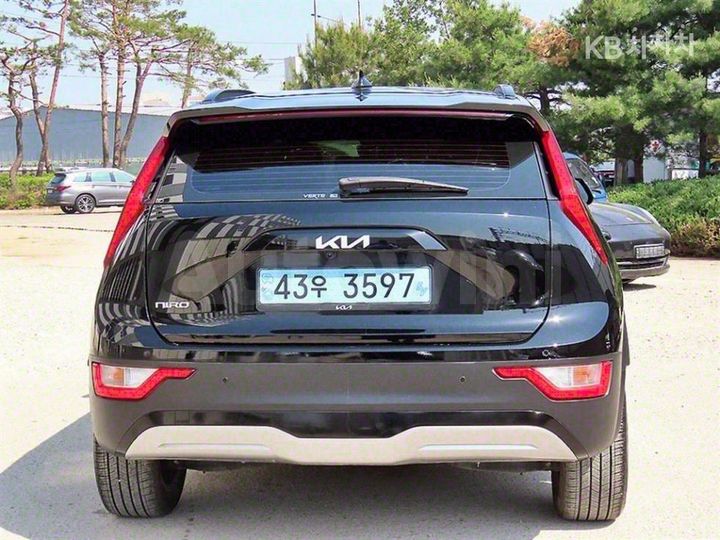 Kia Niro 2023 — 4