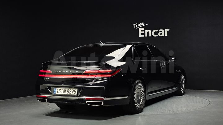 Genesis G90 2021 — 2