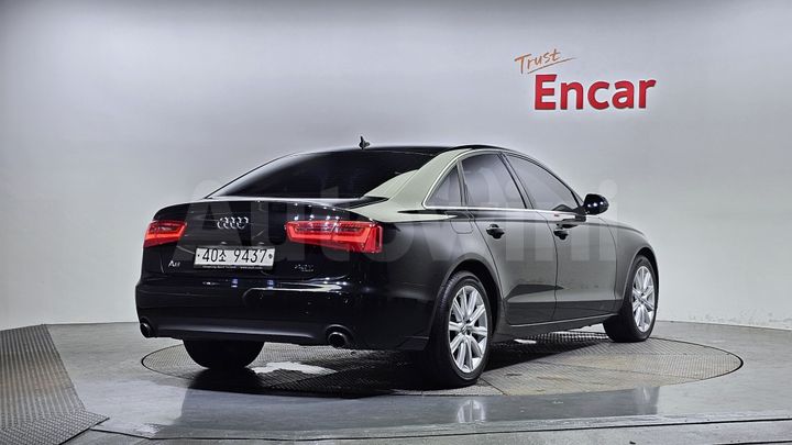 Audi A6 2012 — 2