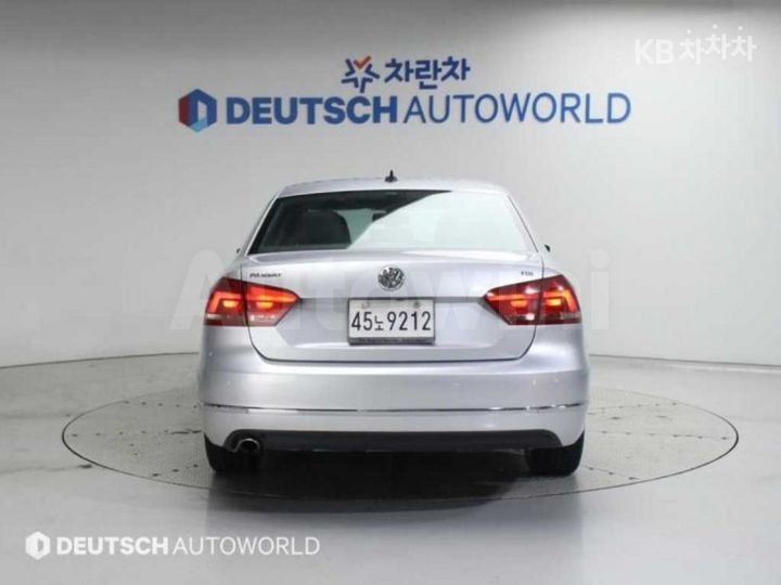 Volkswagen Passat 2015 — 4