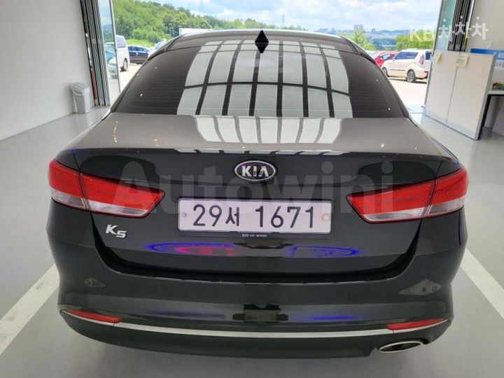 Kia K5 2017 — 3