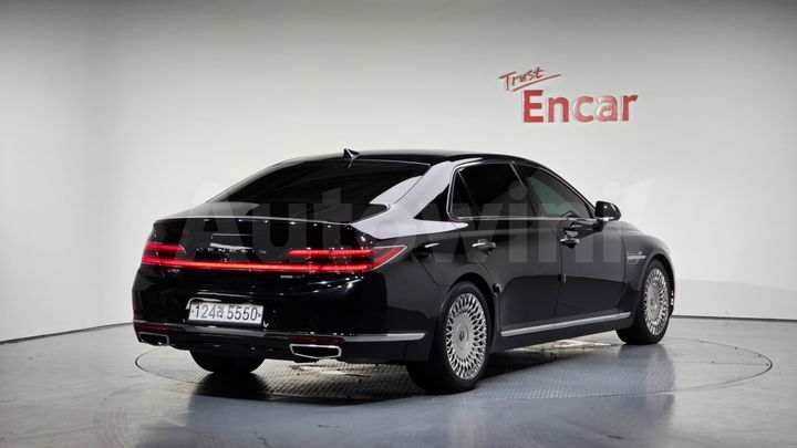 Genesis G90 2019 — 2
