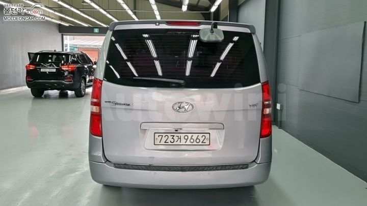 Hyundai Starex 2015 — 4