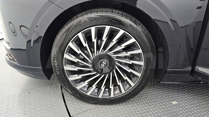 Hyundai Grandeur 2023 — 5