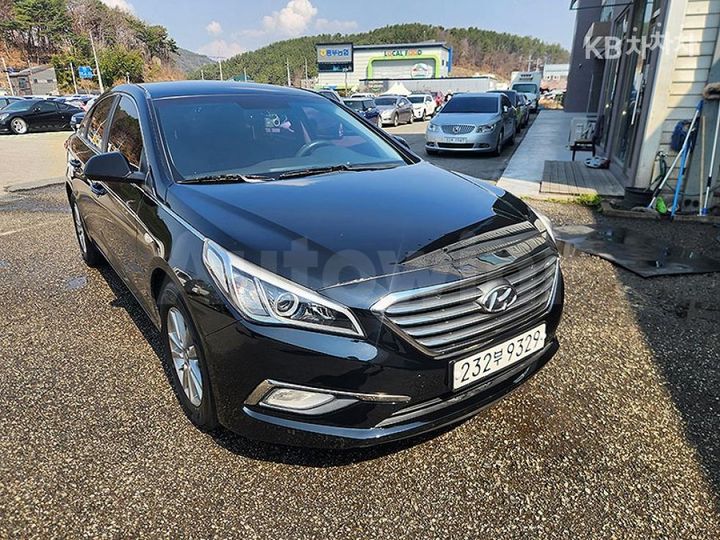 Hyundai Sonata 2015 — 2