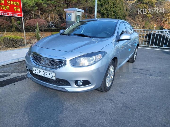 Renault SM3 2013 — 2