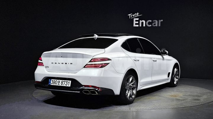 Genesis G70 2021 — 2