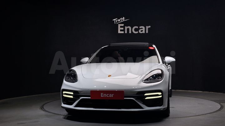 Porsche Panamera 2021 — 3
