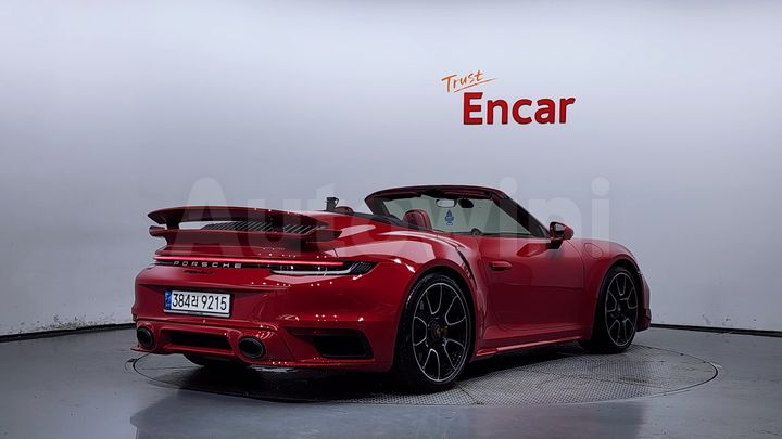 Porsche 911 2022 — 2